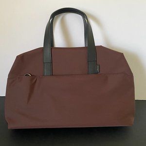 Away The Everywhere Bag  (New without tags) Garnet